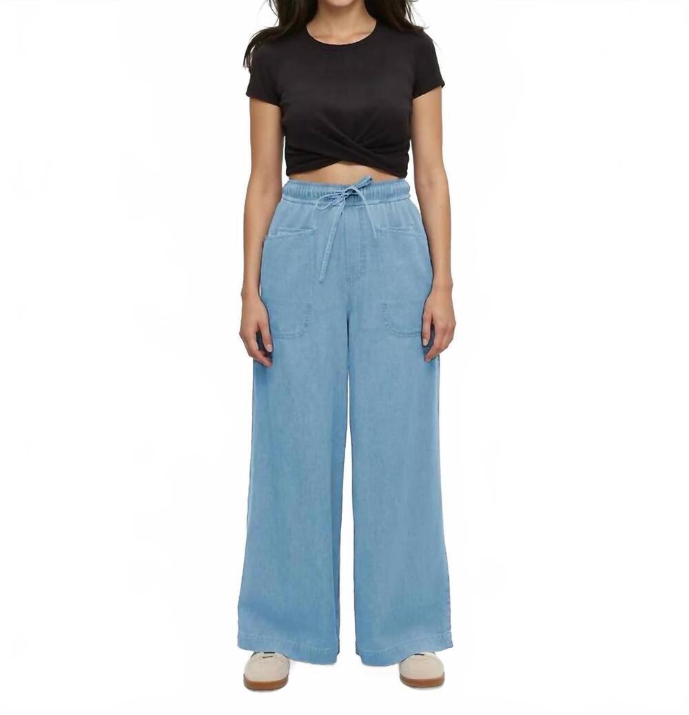 NEW TENTREE crestwood drawstring pant in light wash